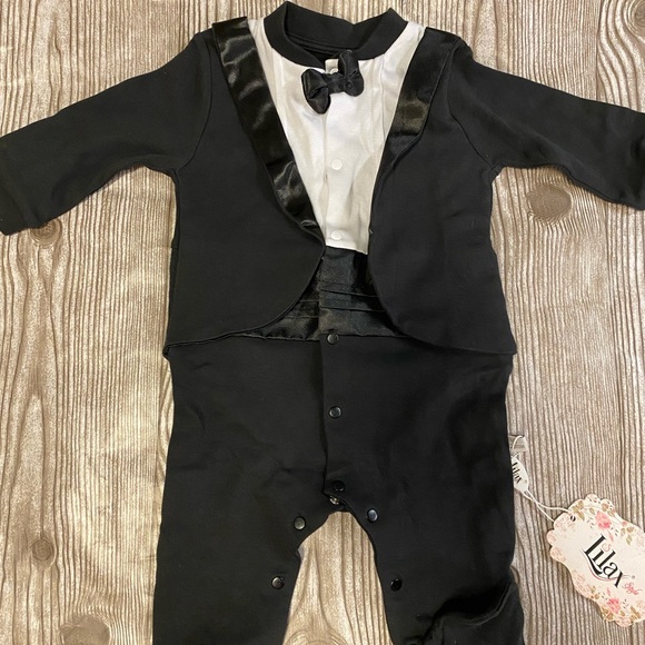 NWT* Baby One Piece Tuxedo - Picture 3 of 5